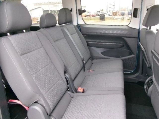 Ford Grand Tourneo