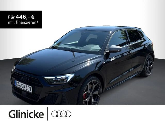 Audi A1 S line 40 2.0 TFSI DSG, RFK, LED 2025 Benzine