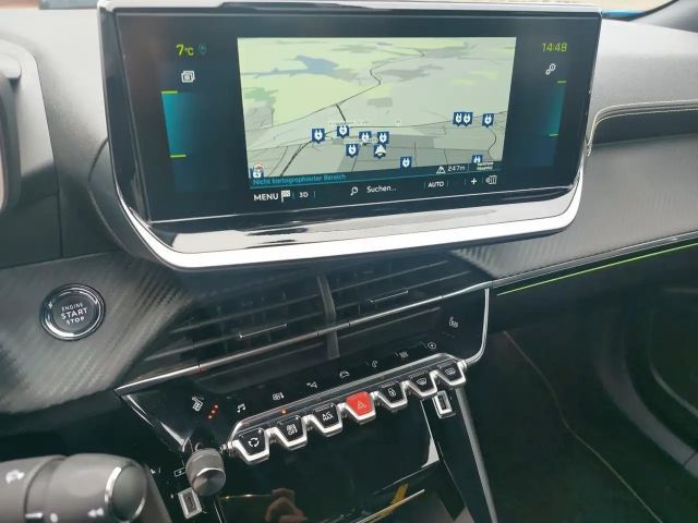 Peugeot e-2008