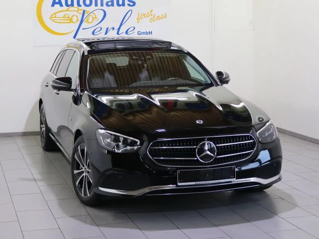 Mercedes-Benz E 300 DE T 9G AVANTG"PANO"DISTR+"AHK"360"HEADUP"R-VIDEO" 2021 Hybride / Diesel