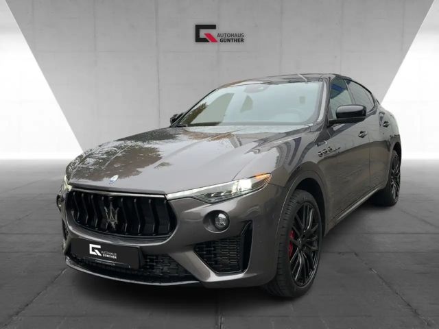 Maserati Levante Modena S AWD 430PS PANO-CARBON-360Grad 2023 Benzine