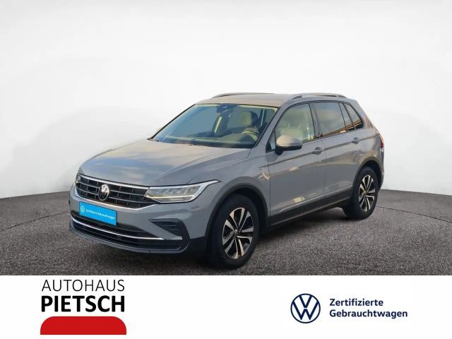 Volkswagen Tiguan 1.5 TSI United Navi ACC LED 2021 Benzine