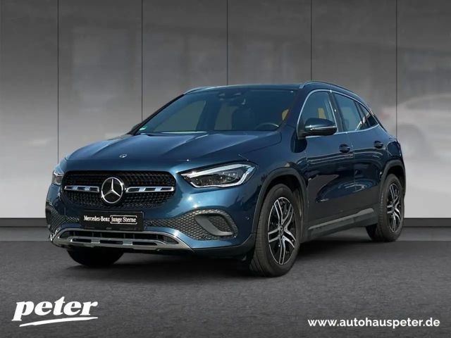 Mercedes-Benz GLA 250 2021 Benzine