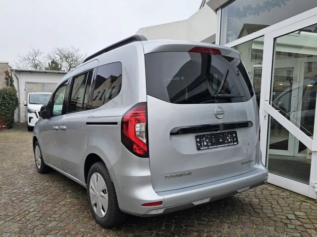 Nissan Townstar