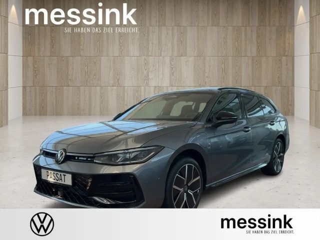 Volkswagen Passat R-Line 1.5 TSI eHybrid DSG Signature*Pano* 2025 Hybride / Benzine