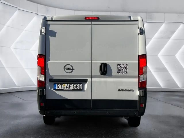 Opel Movano