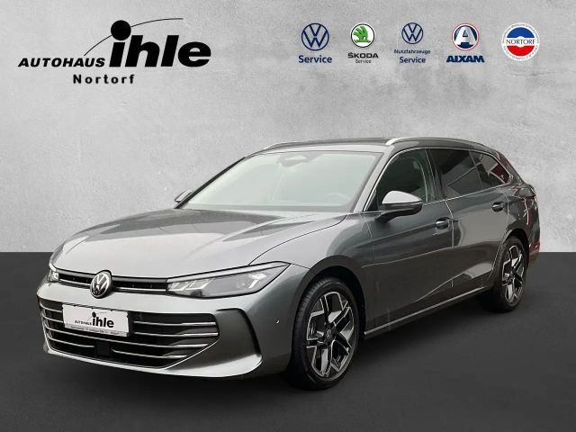 Volkswagen Passat Variant 1.5 eTSI Business DSG AHK RFK ACC 2025 Benzine