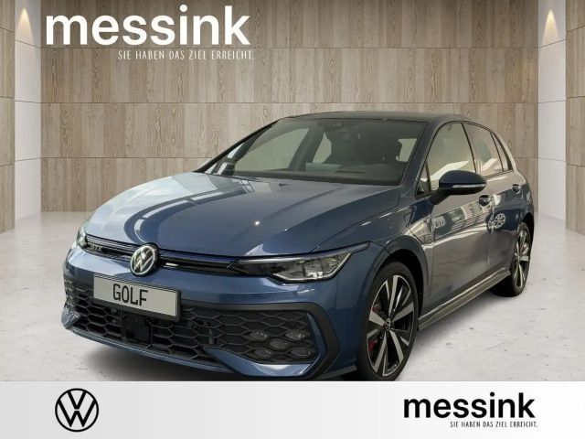 Volkswagen Golf GTE 1.5 l eHybrid OPF DCC IQLight AHK Kam. 2025 Hybride / Benzine