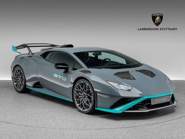 Lamborghini Huracan n STO 2023 Benzine