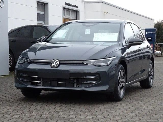 Volkswagen Golf 1.5 TSI ENERGY - AHZV / Rückfahrkamera 2025 Benzine