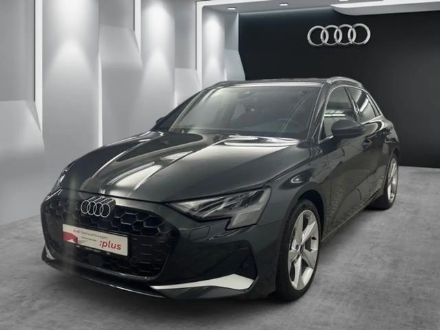 Audi A3 Sportback AHK ACC RFK NAVI VTC SITZH 2024 Benzine