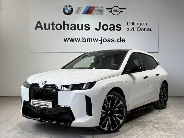 BMW iX M70 | B&W| Panorama-Glasdach| Sitzbelüftung vorne 2025 Elektrisch