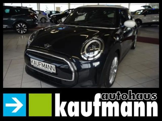 MINI Cooper COOPER 1,5 CAMDEN LEDER NAVI LED SHZ TEMPOMAT 17" 2023 Benzine
