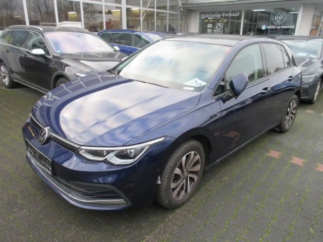 Volkswagen Golf Life 1.5 TSI NAVI PANORAMA IQ LIGHT ALU APS SITZHEIZUNG CLIMATRONIC 2021 Benzine
