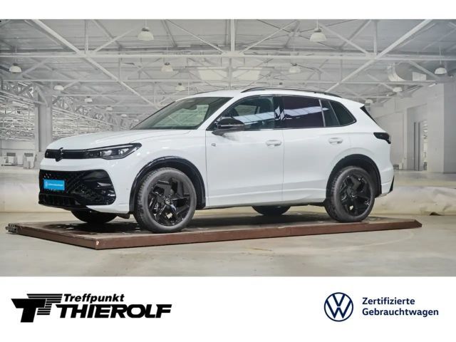 Volkswagen Tiguan R-Line 1.5 eTSI DSG AHK Kamera ACC 19 Zoll 2025 Benzine