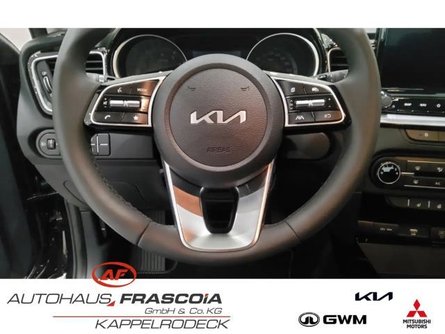 Kia Ceed / cee'd