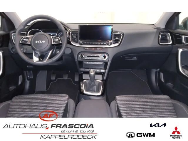 Kia Ceed / cee'd