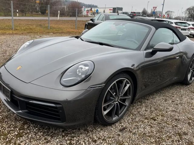 Porsche 911 Carrera Cabriolet 2020 Benzine