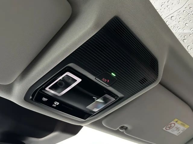 Ford Grand Tourneo