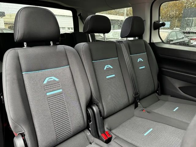 Ford Grand Tourneo