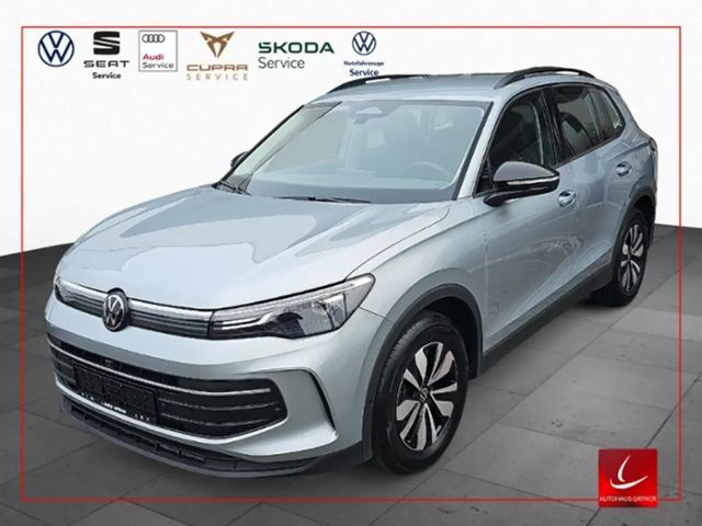 Volkswagen Tiguan 1.5 eTSI DSG GOAL AHK TRAVEL-ASSIST LED NAVI APP- 2025 Benzine