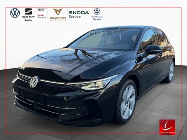 Volkswagen Golf VIII 1.5 TSI STYLE KAMERA SHZ LED IQ.LIGHTS NAVI 2025 Benzine