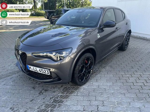 Alfa Romeo Stelvio 2025 Benzine