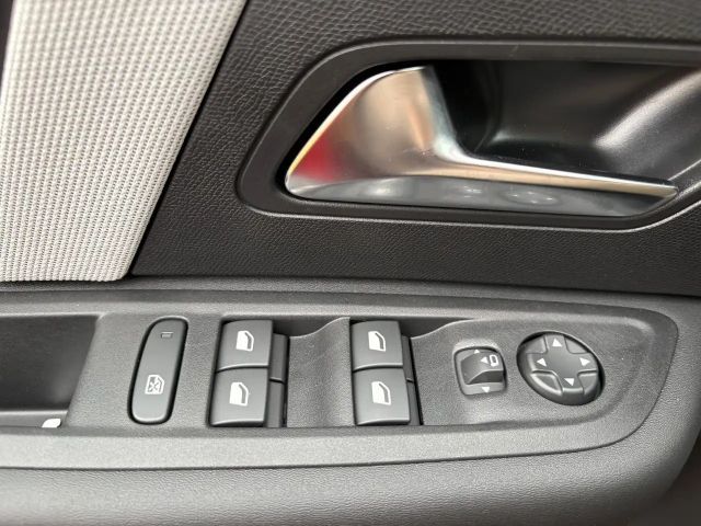 Citroen C4 X