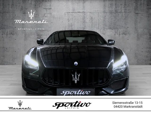 Maserati Quattroporte Trofeo MY23 2022 Benzine