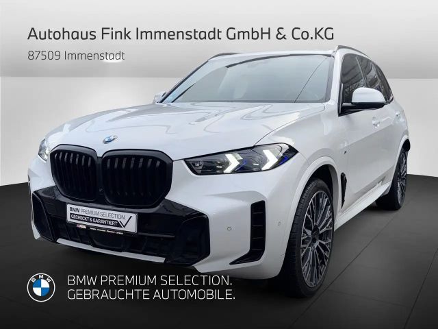 BMW X5 xDrive40i M Sportpaket Gestiksteuerung DAB 2023 Benzine