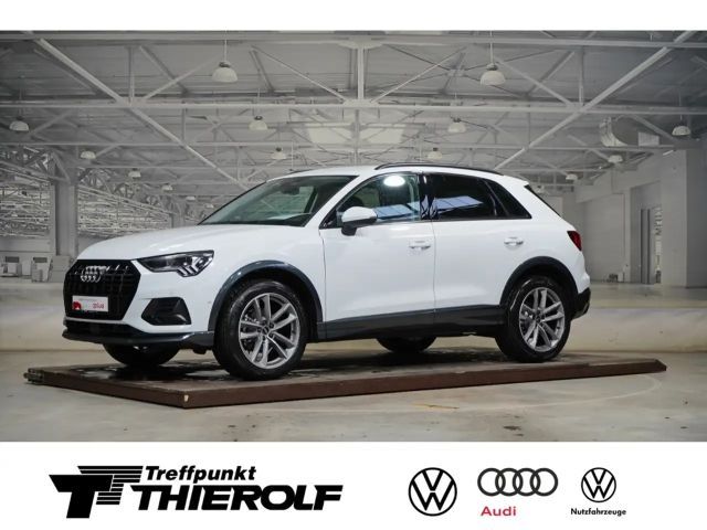 Audi Q3 advanced 35 TFSI S tronic AHK Navi Kamera ACC 2025 Benzine