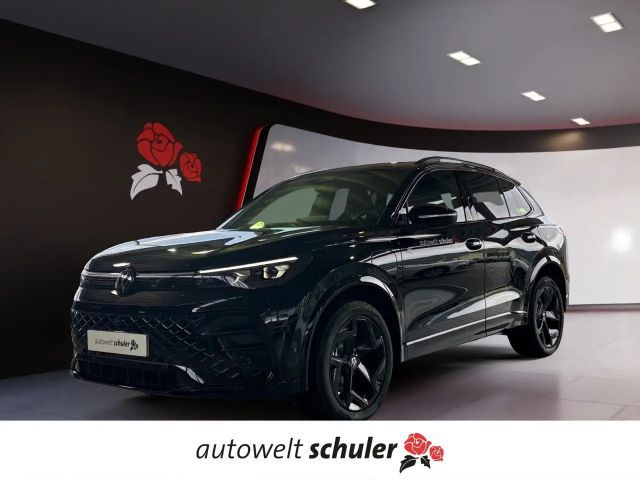 Volkswagen Tiguan 1,5 eHybrid 272 PS DSG R-Line AHK 2025 Hybride / Benzine