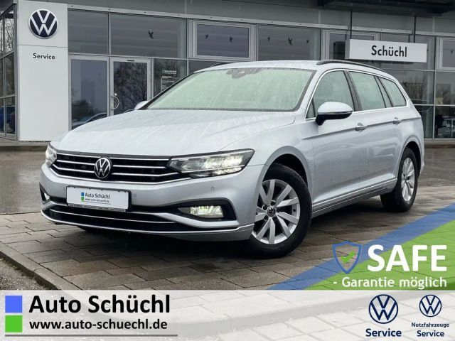 Volkswagen Passat Variant 2.0 TDI DSG BUSINESS NAVI+LED+AHK 2022 Diesel
