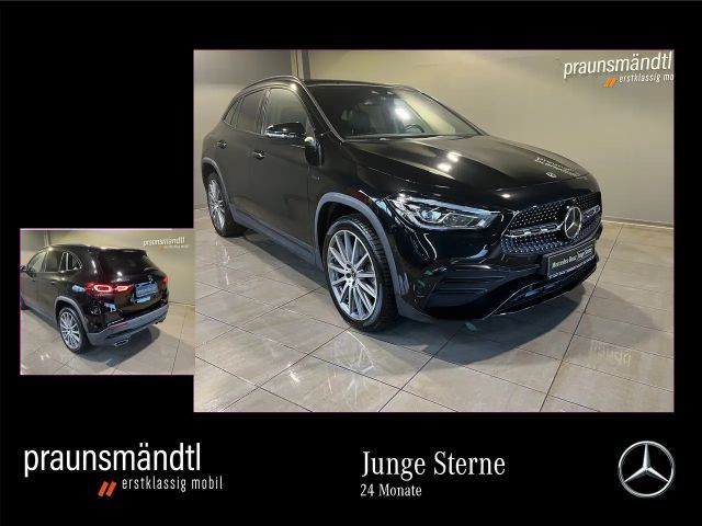 Mercedes-Benz GLA 250 e AMG Night Pano/LED/Distro/20"/Tot/360° 2021 Hybride / Benzine
