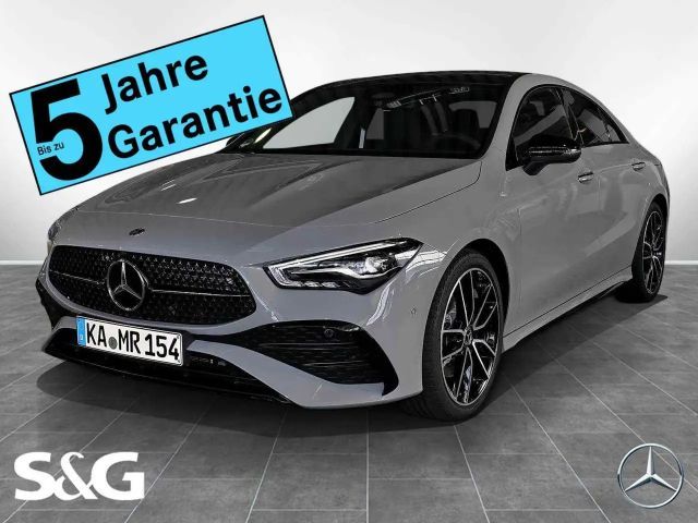 Mercedes-Benz CLA 200 2025 Benzine