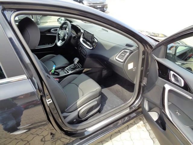 Kia Ceed / cee'd
