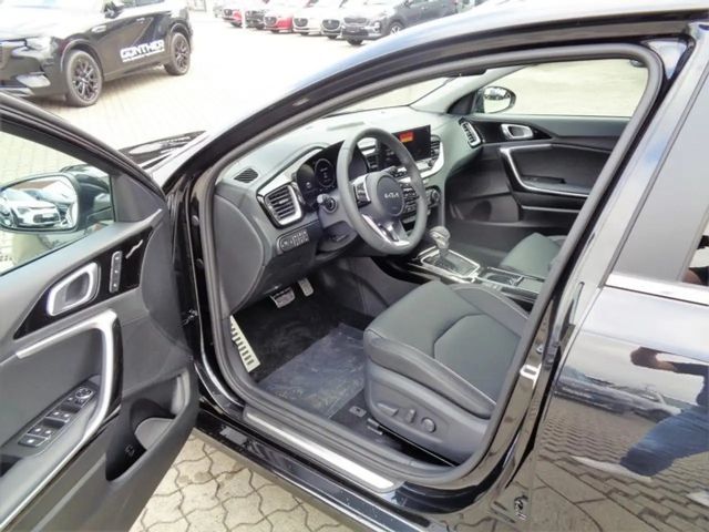 Kia Ceed / cee'd