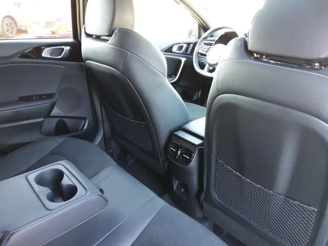 Kia Ceed / cee'd