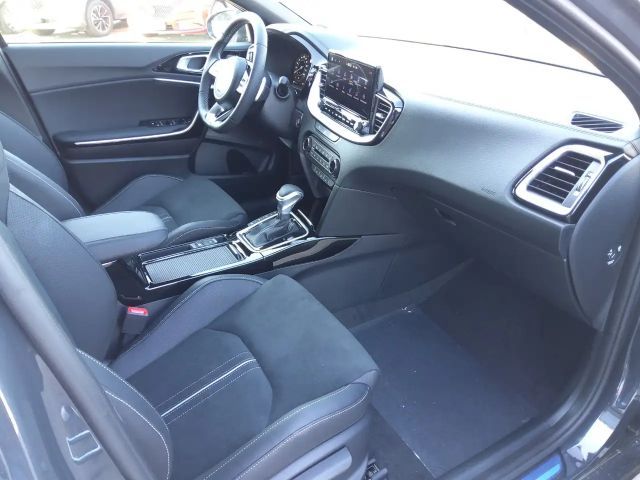 Kia Ceed / cee'd