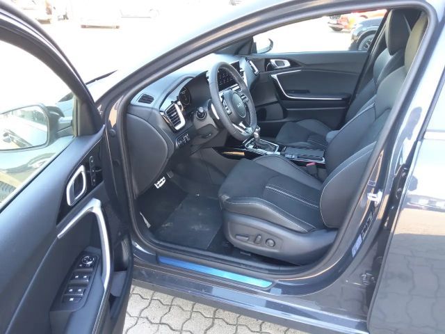 Kia Ceed / cee'd