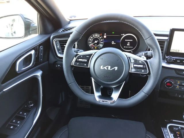 Kia Ceed / cee'd