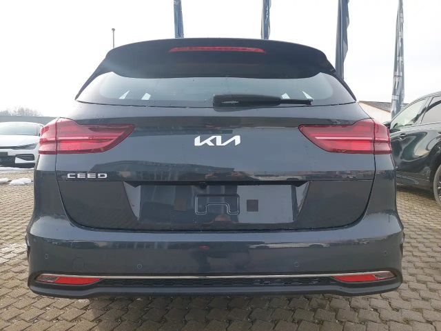 Kia Ceed / cee'd