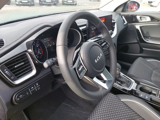 Kia Ceed / cee'd