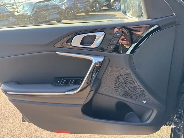 Kia Ceed / cee'd
