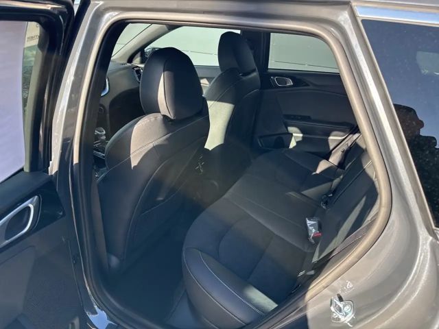 Kia Ceed / cee'd