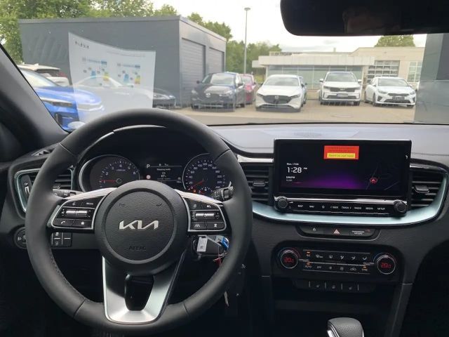 Kia Ceed / cee'd