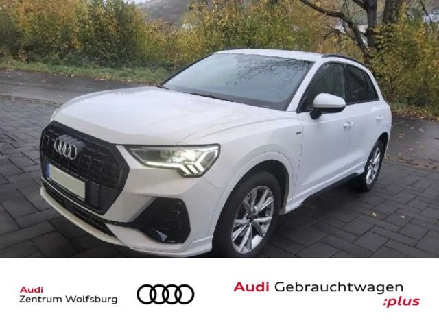 Audi Q3 2023 Benzine