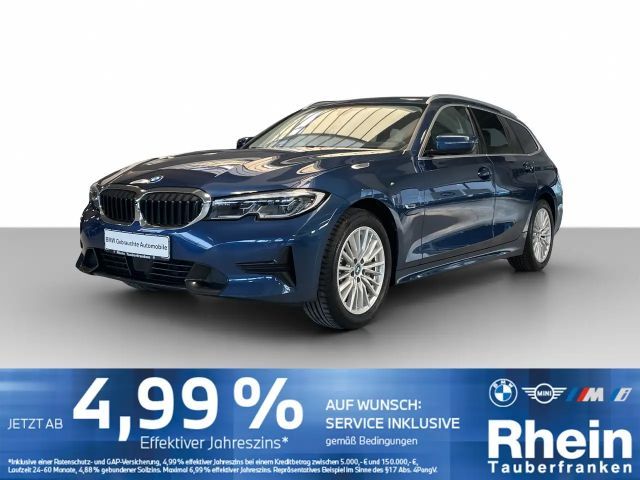 BMW 330 e Tour. Sport Line Laser*NaviProf*HUD*AHK*ACC 2022 Hybride / Benzine