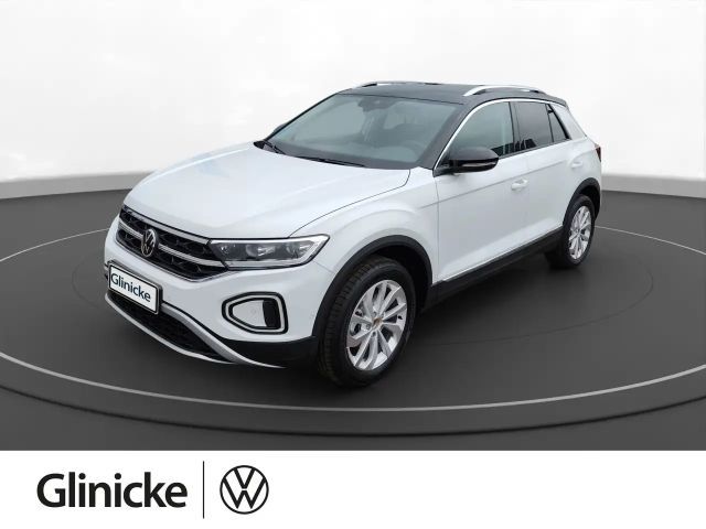 Volkswagen T-Roc Style 1.5 l TSI Navi, IQ Drive/Light 2025 Benzine