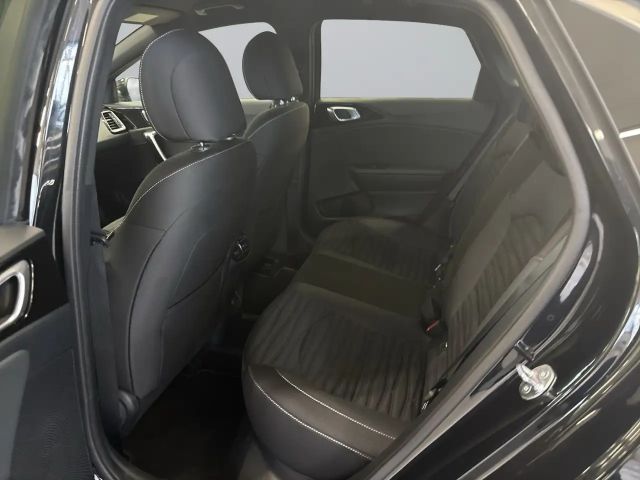 Kia Ceed / cee'd